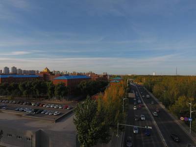 Sample image from VisDrone2019-DET