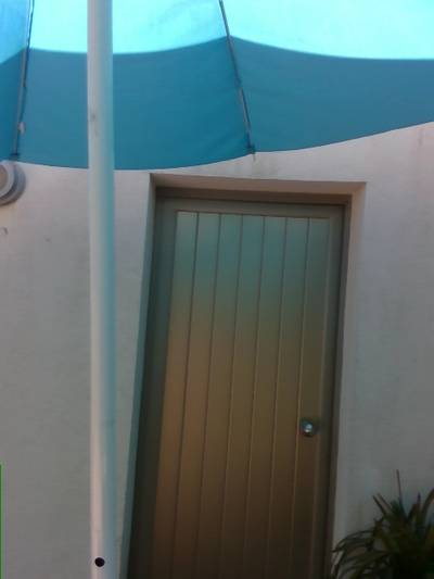 Sample image from DeepDoors2
