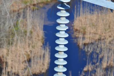 Sample image from Insulator-Defect Detection
