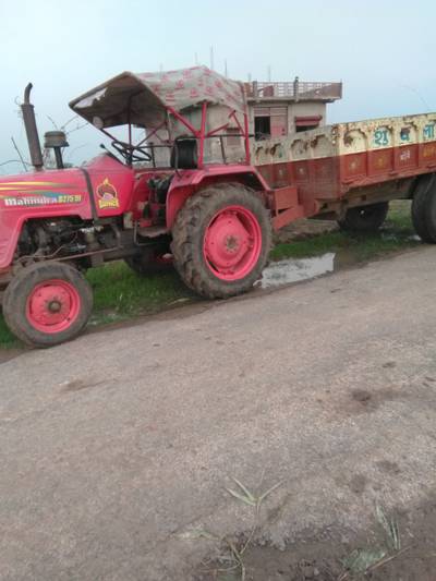 Sample image from Construction Vehicle Images