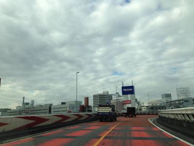 Sample image from Mapillary Vistas