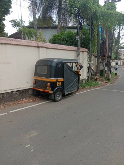 Sample image from Vehicle Wheel Detection