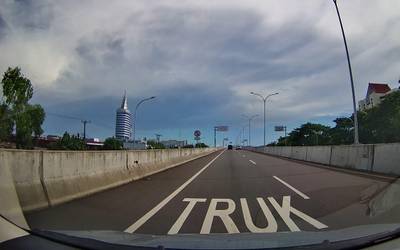 Sample image from Makassar Road