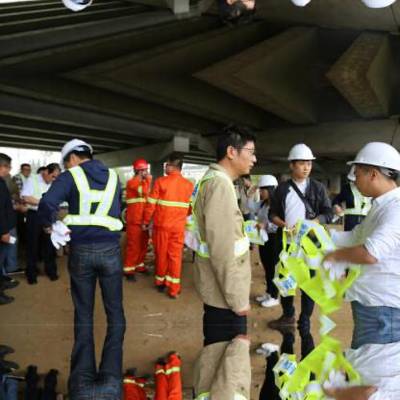 Sample image from Safety Helmet Detection