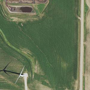 Sample image from Wind Turbine Detection (by Luke Borkowski)
