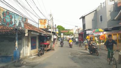 Sample image from Road Damage