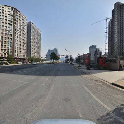 Sample image from Tsinghua Tencent 2016