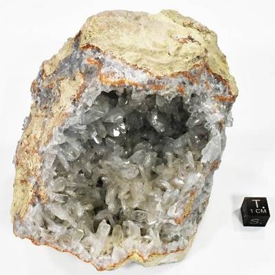Sample image from MineralImage5k