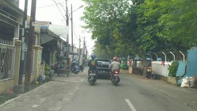 Sample image from Road Damage