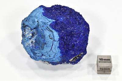 Sample image from MineralImage5k