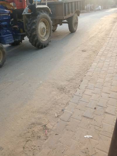 Sample image from Construction Vehicle Images