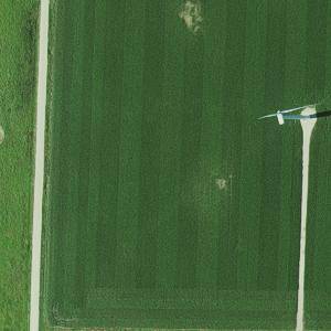 Sample image from Wind Turbine Detection (by Luke Borkowski)