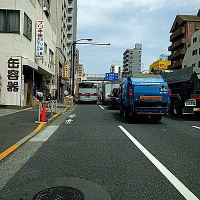 Sample image from RDD2022