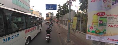 Sample image from Zalo Traffic Sign