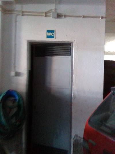 Sample image from DeepDoors2
