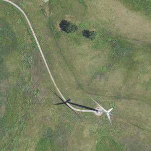 Sample image from Wind Turbine Detection (by Luke Borkowski)