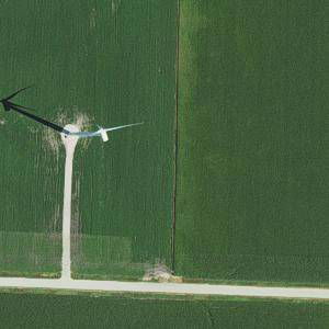 Sample image from Wind Turbine Detection (by Luke Borkowski)